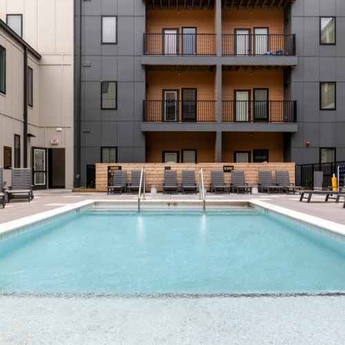 Take a dip in our sparkling pool! Swimming pool and sundeck